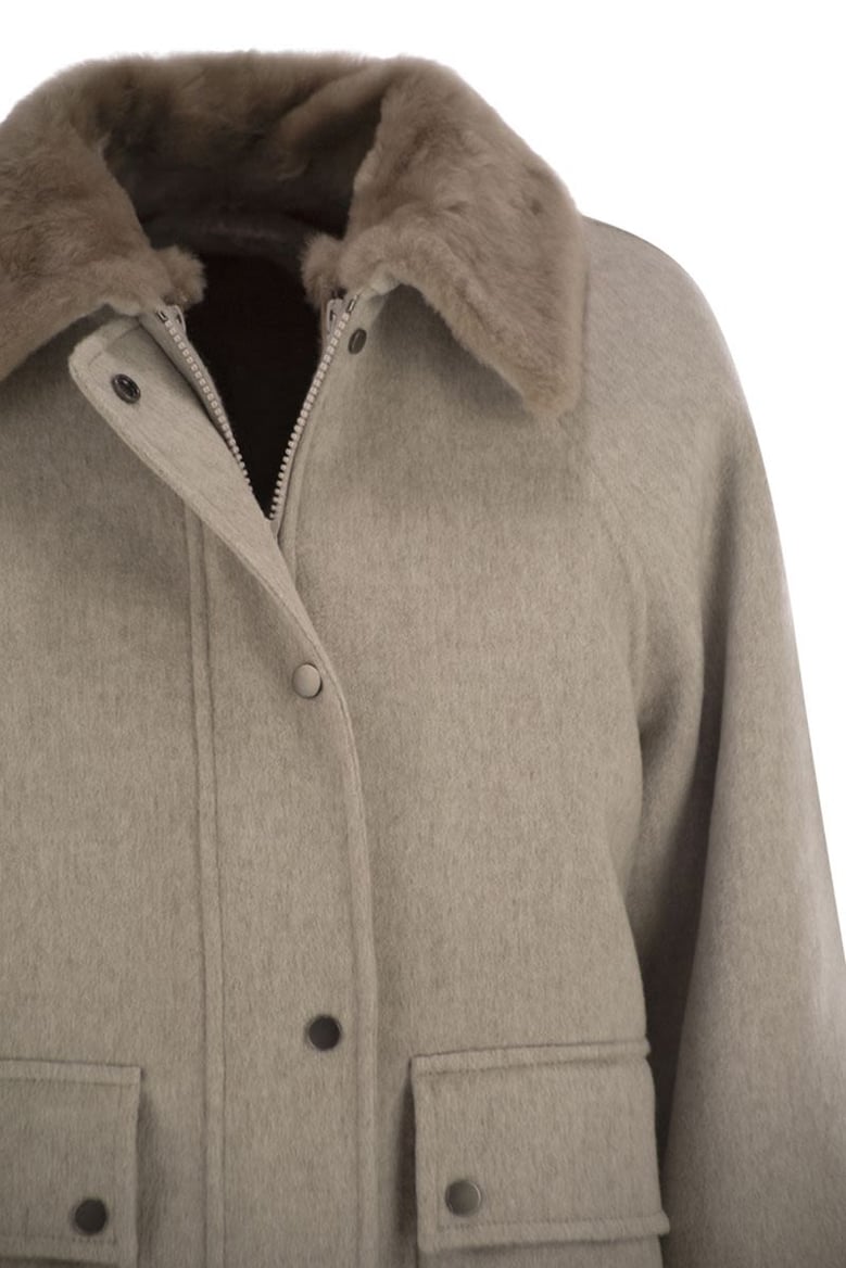 cashmere outerwear with fur collar by Selfnex