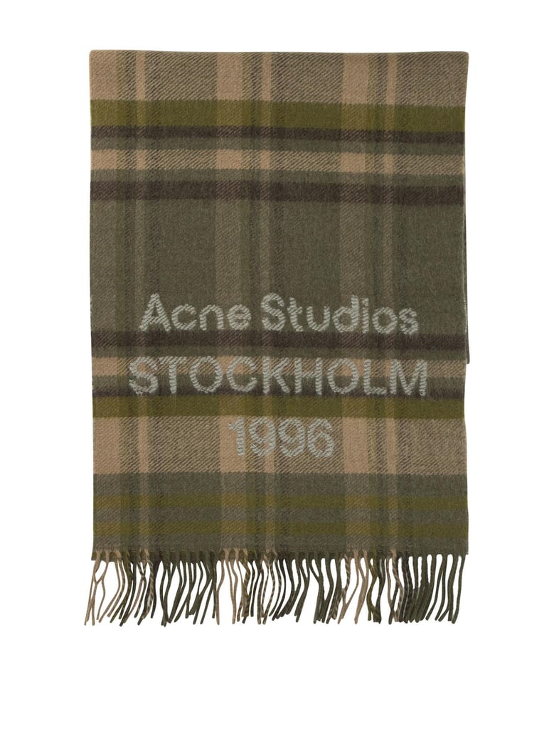green wool scarf by Selfnex