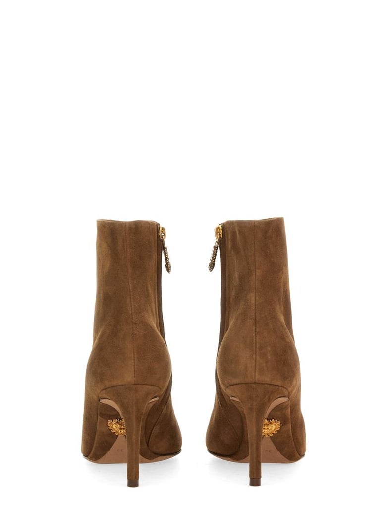 boot devotion by Selfnex