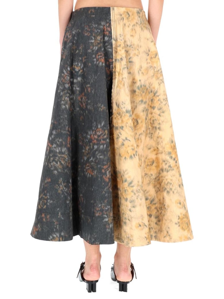 wheeled skirt by Selfnex