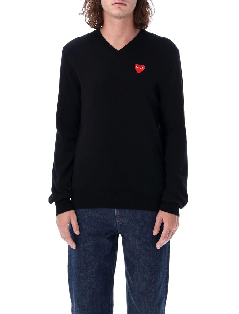 red heart patch v-neck by Selfnex