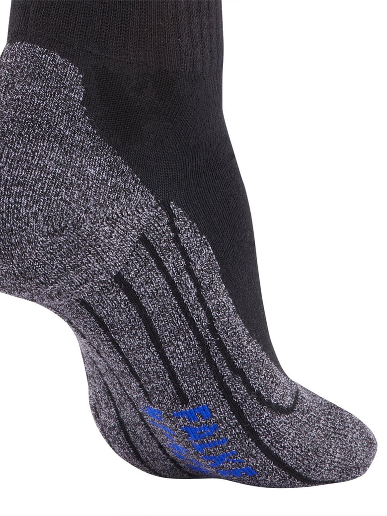 tk2 explore cool short socks by Selfnex