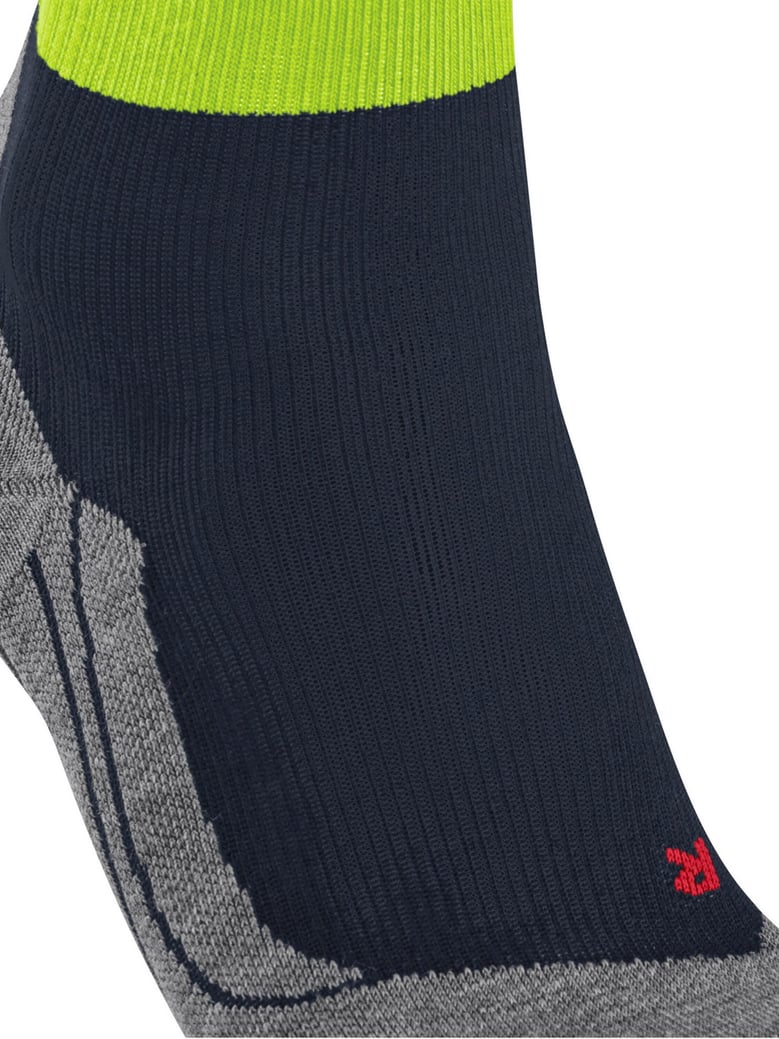 ru compression stabilizing socks by Selfnex