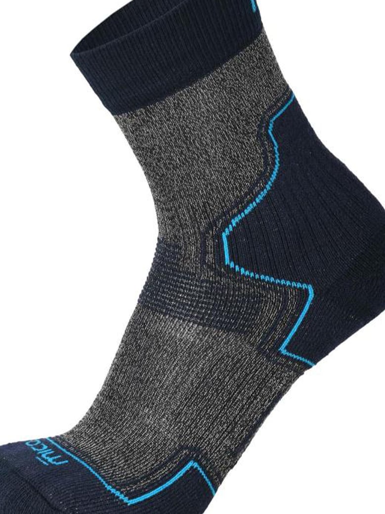 medium light weight hike sock by Selfnex