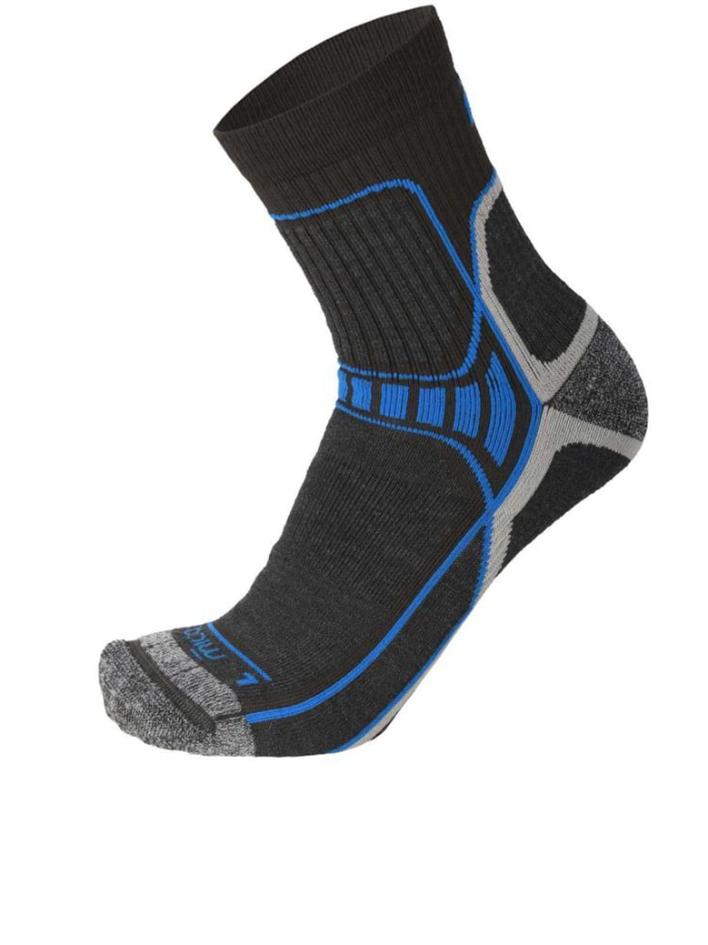 medium light weight x-performance hike sock by Selfnex