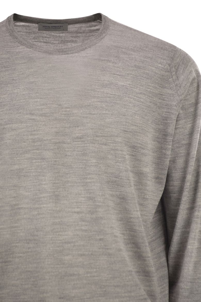 lundy - crew neck jumper in extra-fine merino wool by Selfnex