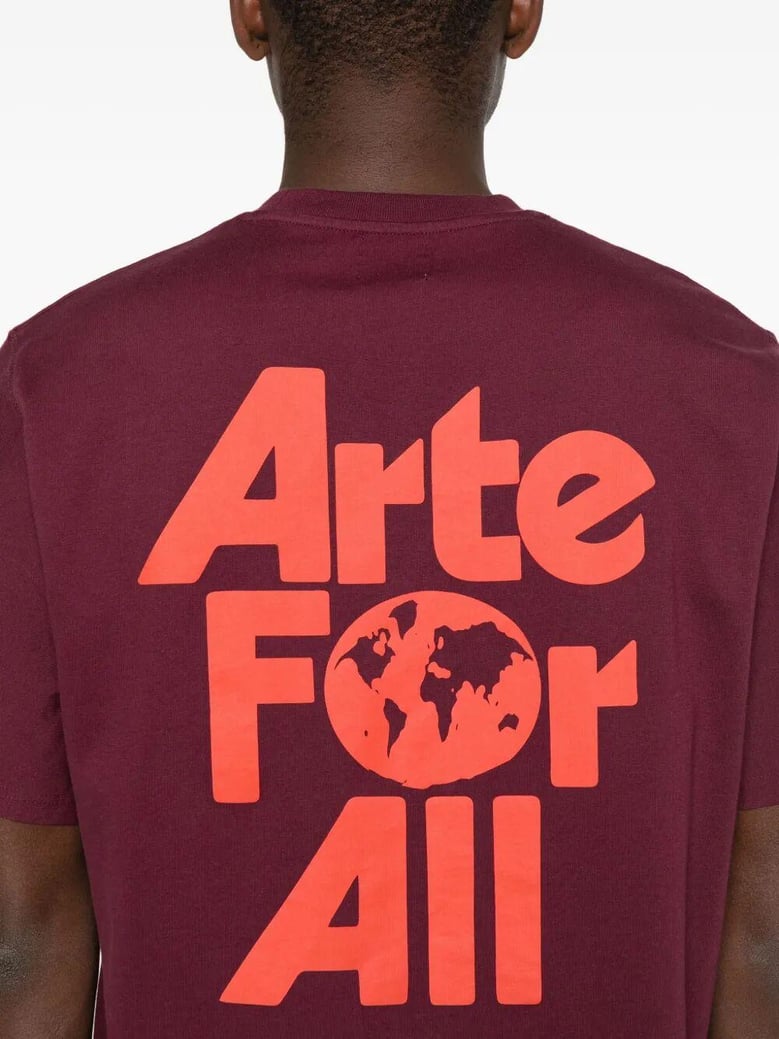 arte for all t-shirt by Selfnex