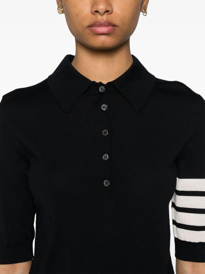 relaxed fit polo with 4 bar in fine merino wool by Selfnex