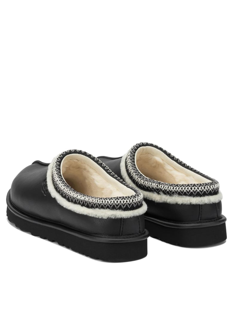 tasman slippers by Selfnex