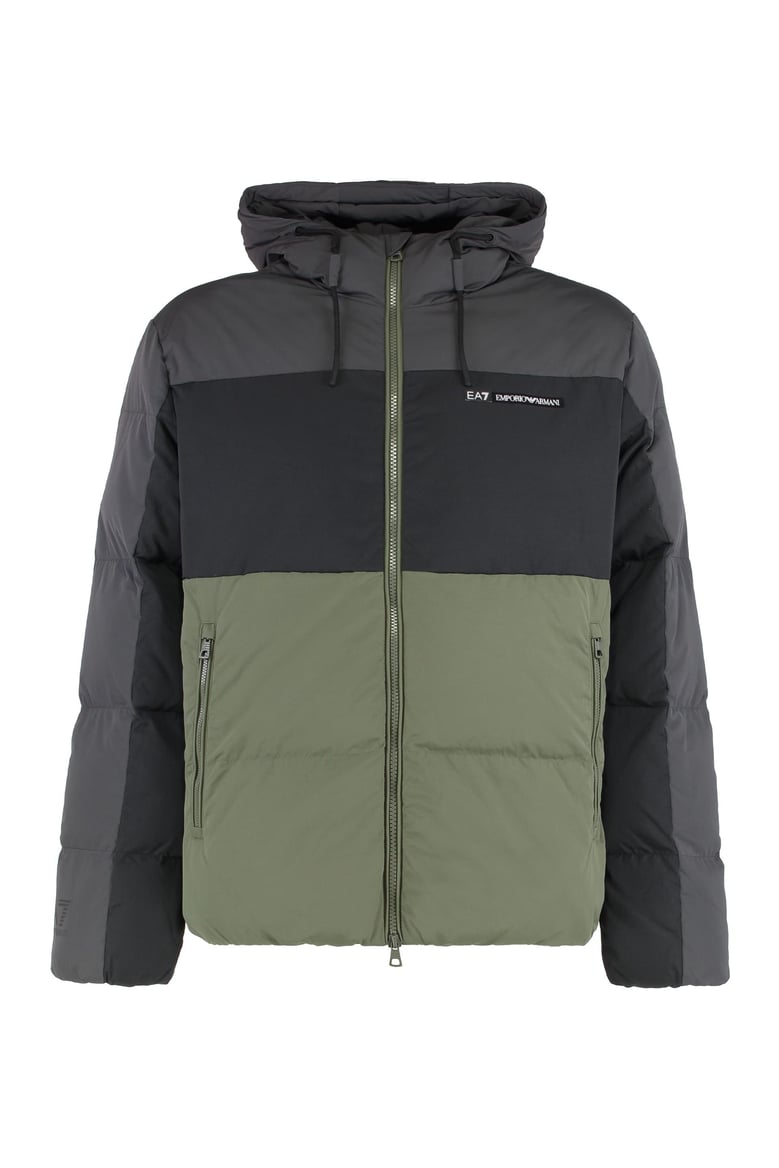 puffer jacket in nylon by Selfnex