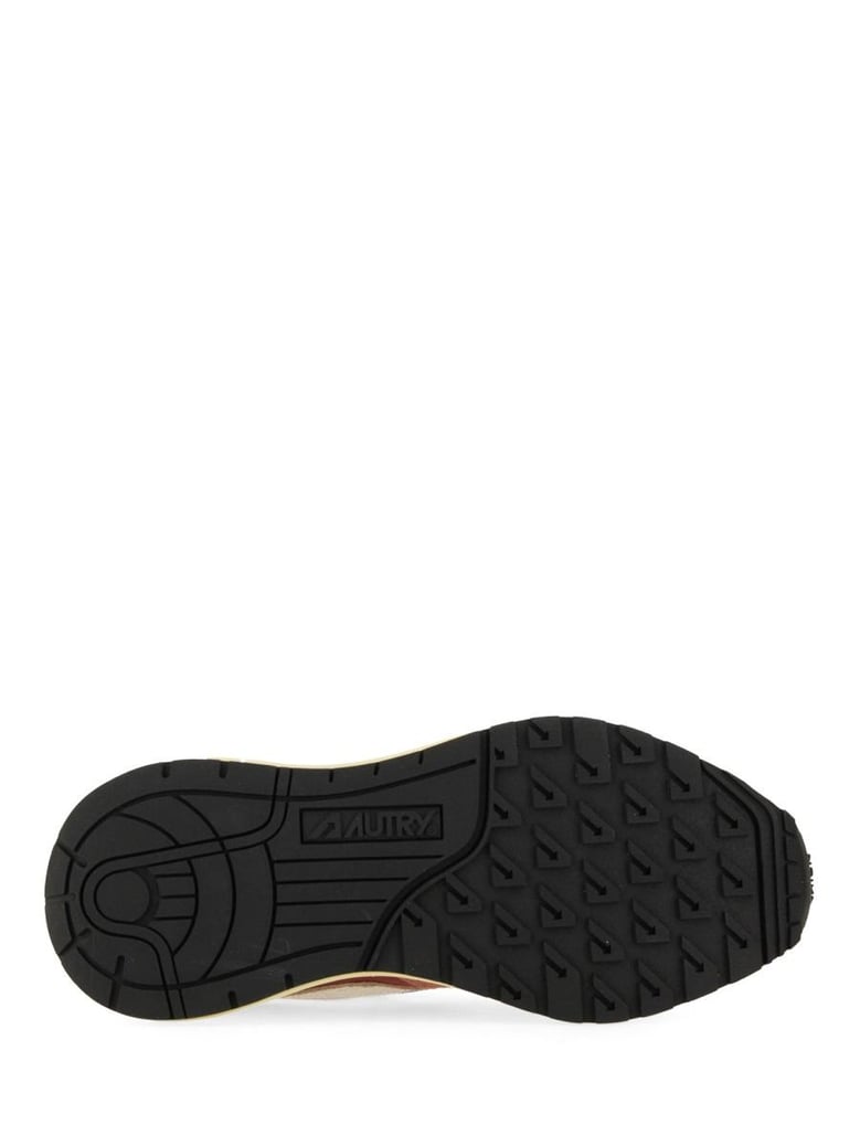 reelwind low sneaker by Selfnex