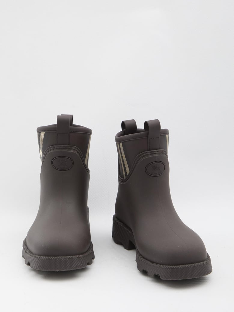 marsh stamp ankle boots by Selfnex