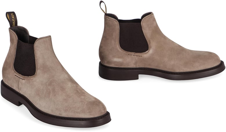 chelsea boots in suede by Selfnex
