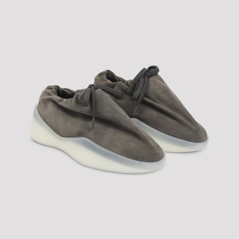 beige suede aerobic low sneakers by Selfnex