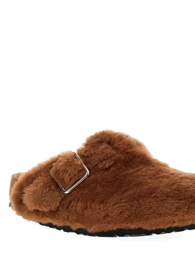 boston shearling clogs by Selfnex