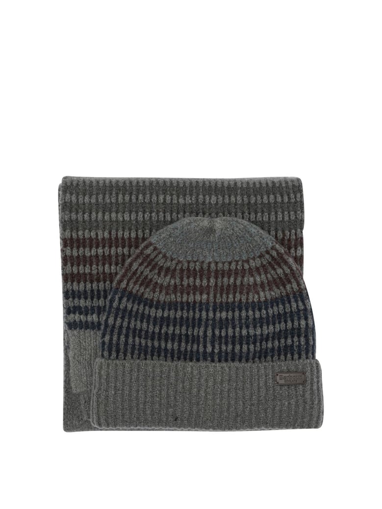 branton beanie & scarf set by Selfnex