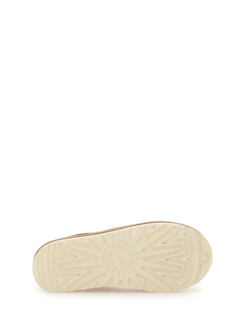 w tasman slippers by Selfnex