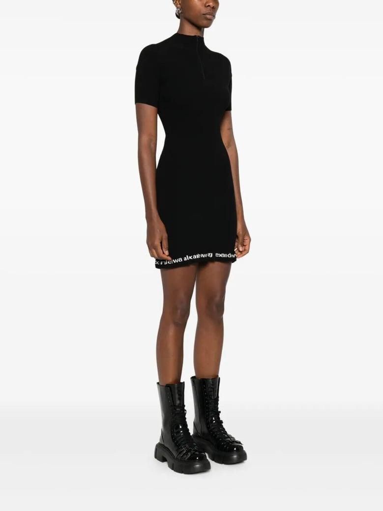 ribbed short-sleeve fitted dress by Selfnex