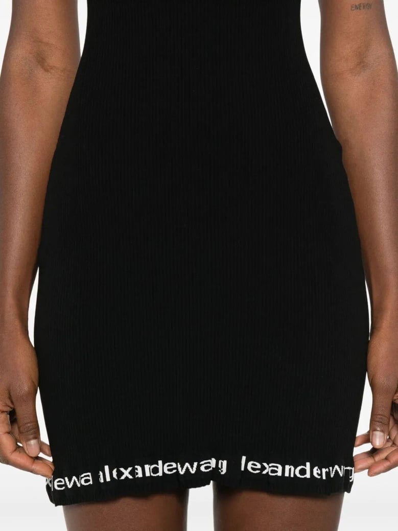 ribbed short-sleeve fitted dress by Selfnex