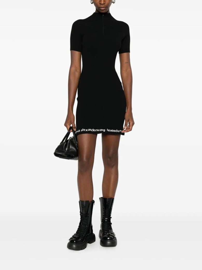 ribbed short-sleeve fitted dress by Selfnex