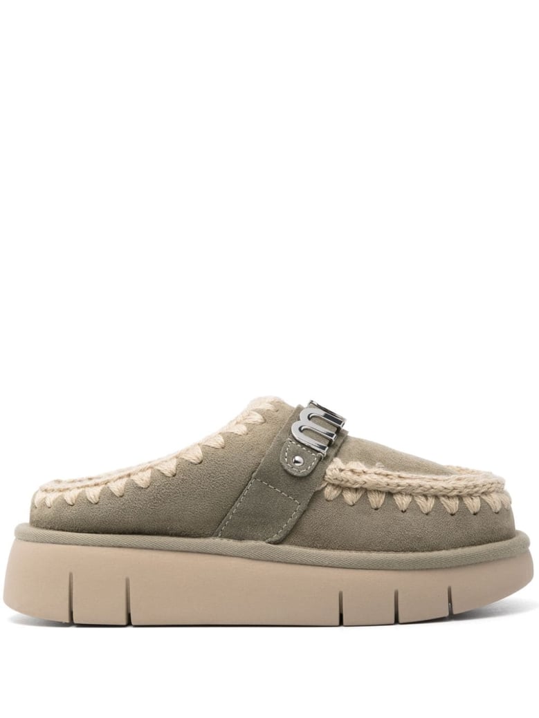 bounce clog slippers by Selfnex
