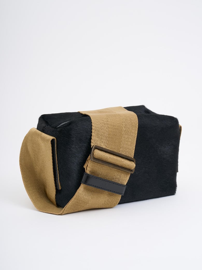 leather shoulder bag by Selfnex