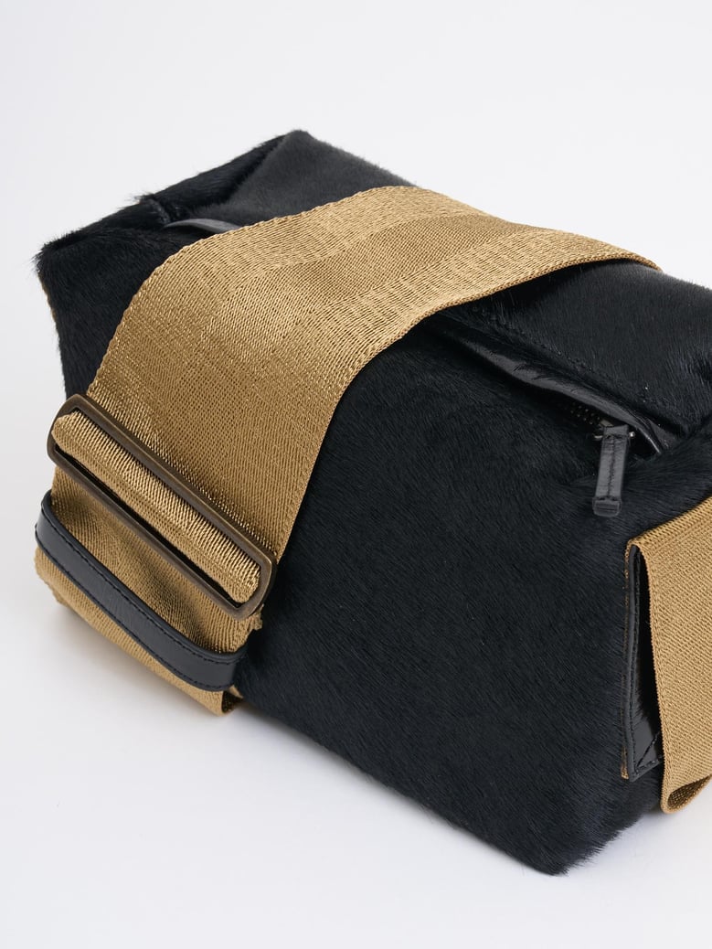 leather shoulder bag by Selfnex