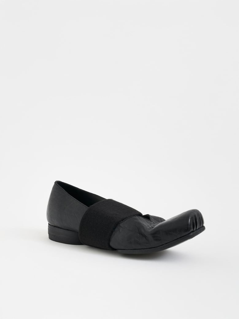 leather strap ballerina by Selfnex