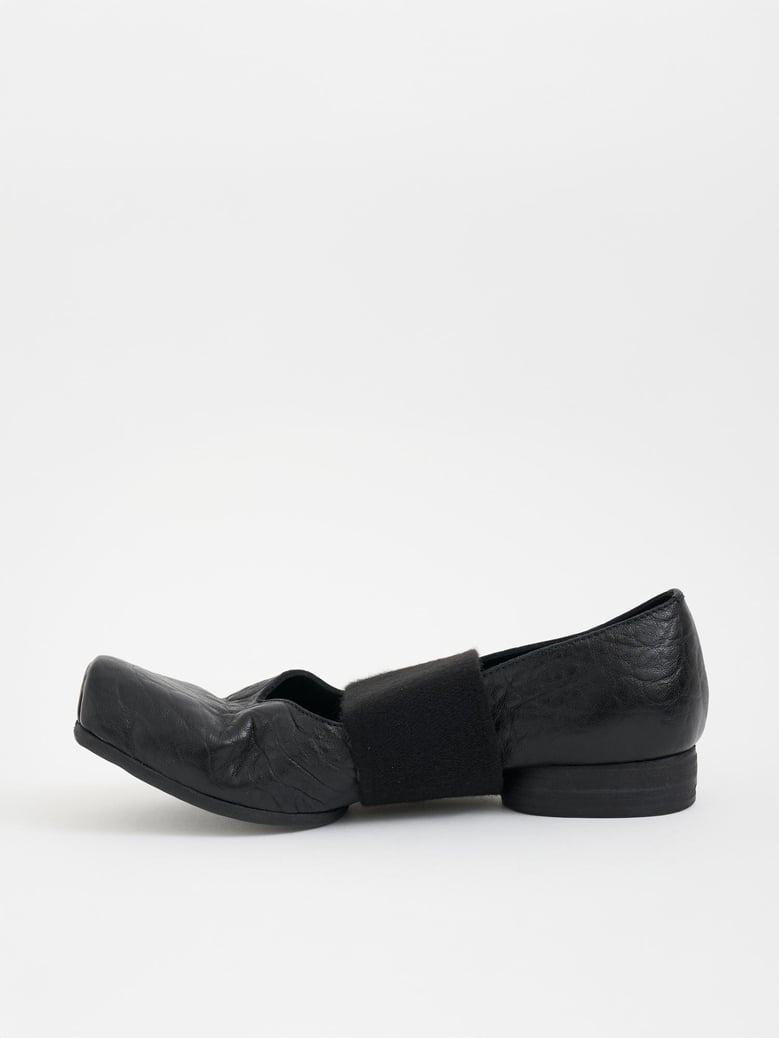 leather strap ballerina by Selfnex