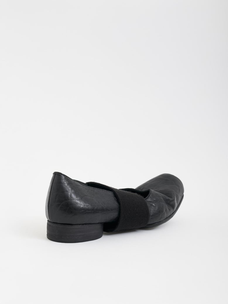 leather strap ballerina by Selfnex