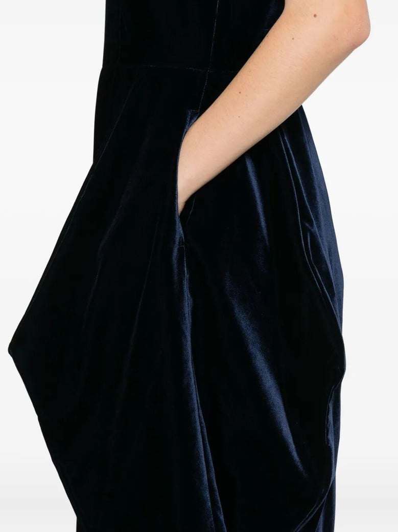 overall sleeveless by Selfnex