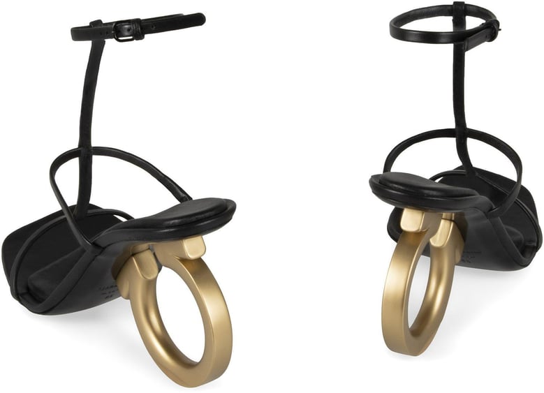 elina leather sandals by Selfnex