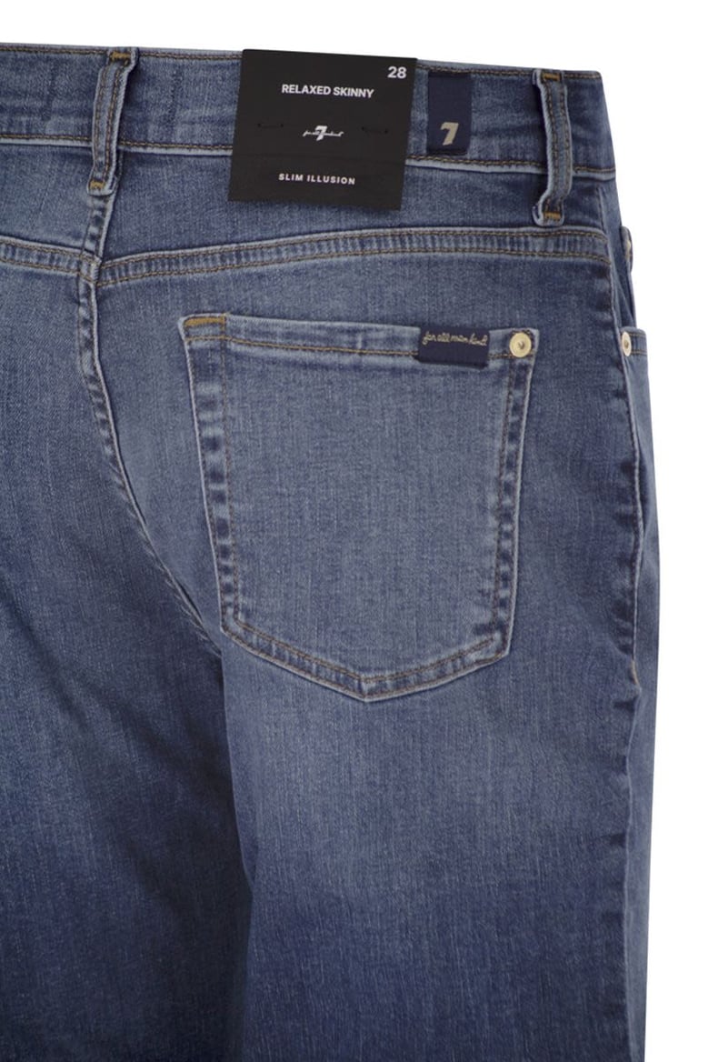 relaxed skinny - medium waist boyfriend jeans by Selfnex