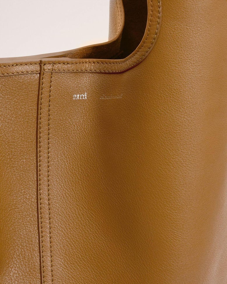 ll715 cuir liss by Selfnex