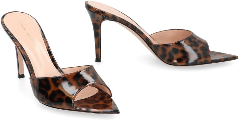 pointed mule elle by Selfnex