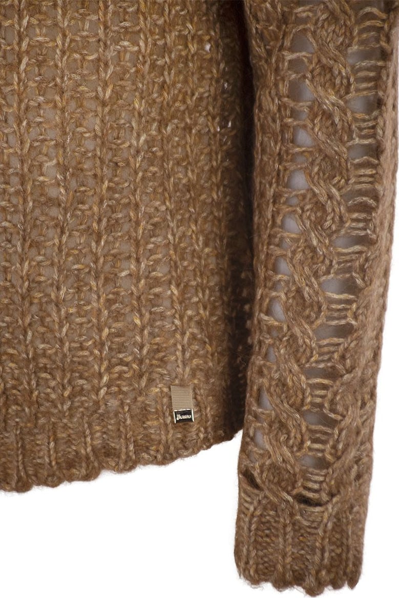 crew neck knitted jumper by Selfnex