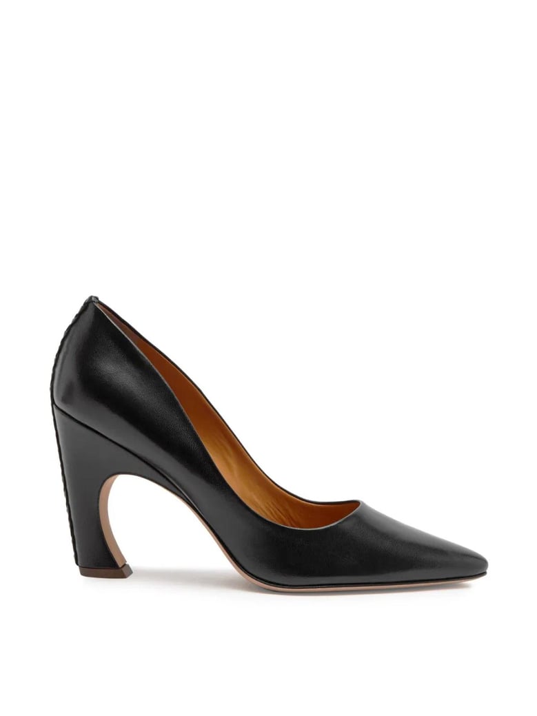 oli 80 pointed toe pumps by Selfnex