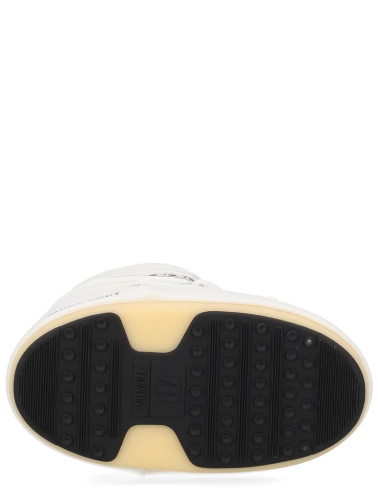 white polyamide boots by Selfnex