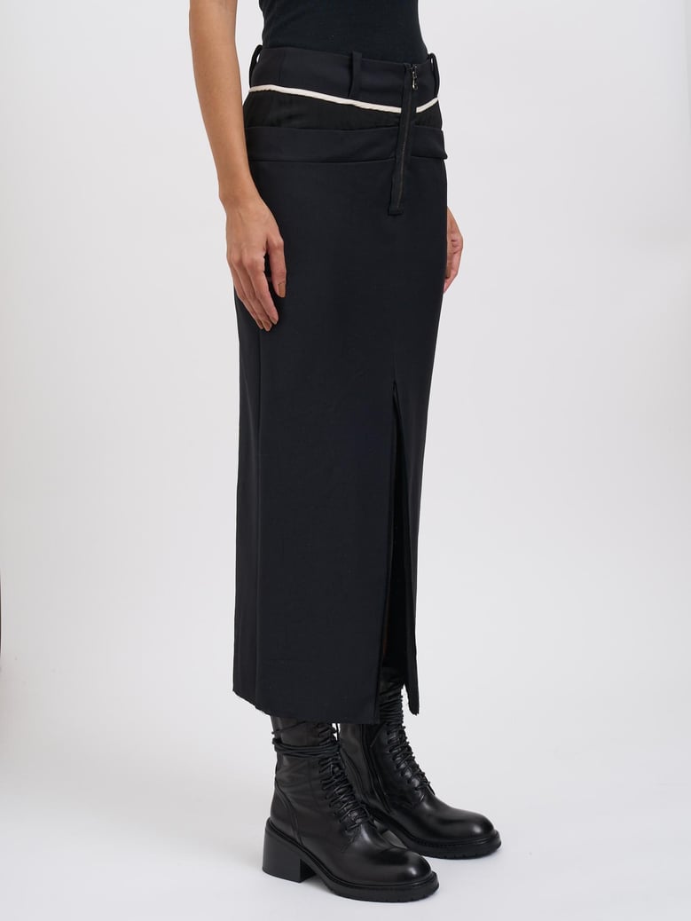skirt with belt by Selfnex