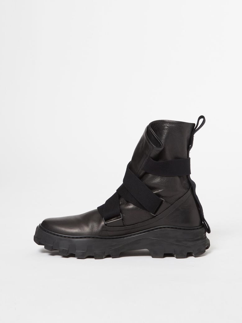 convertible leather ankle boot by Selfnex