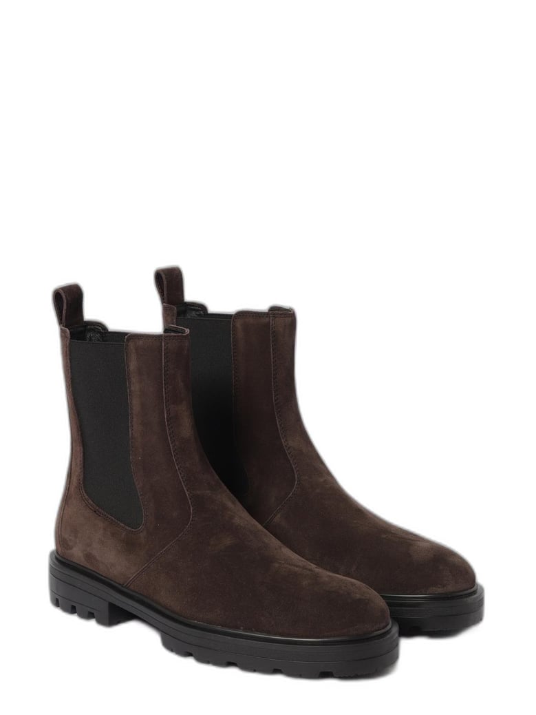 chelsea ankle boots by Selfnex