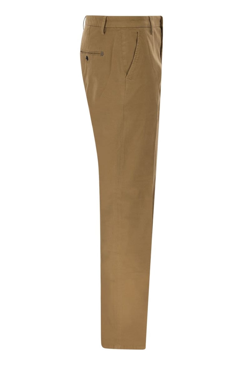 spiritissimo - regular chino trousers in gabardine by Selfnex