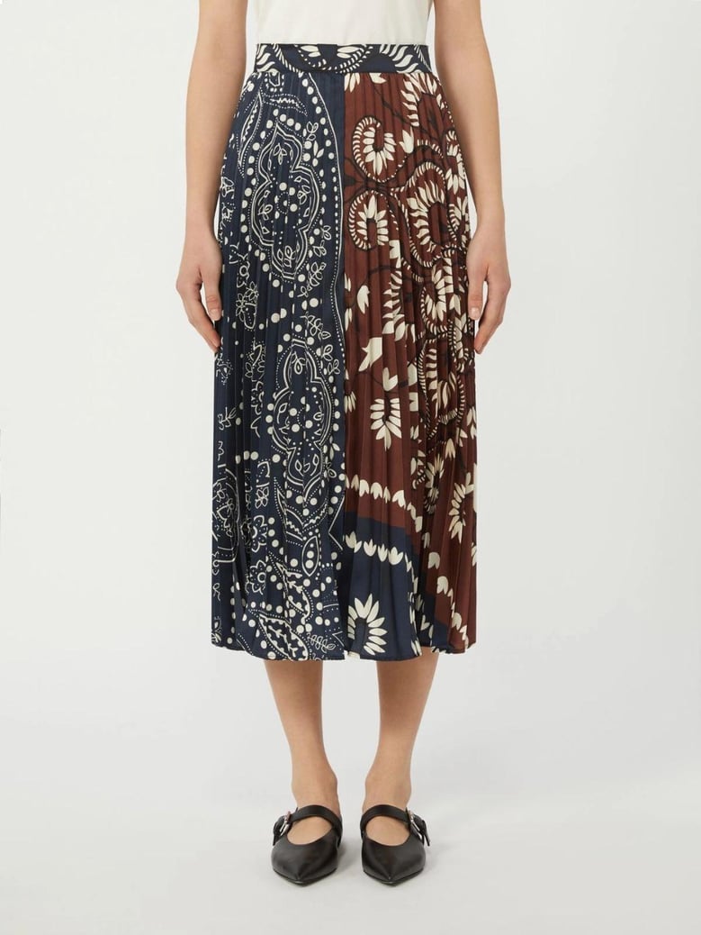 milord pleated skirt navy brown stained by Selfnex