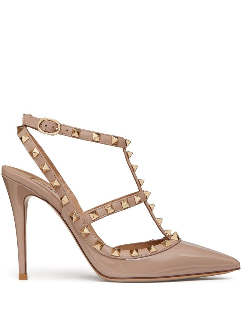 rockstud patent leather pumps by Selfnex