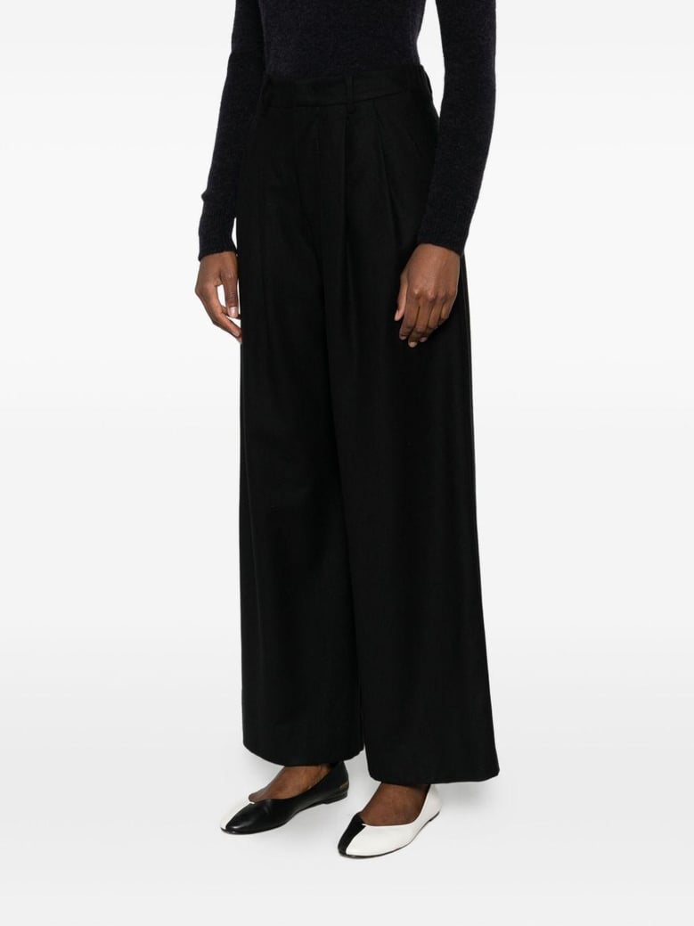 cotton blend trousers by Selfnex