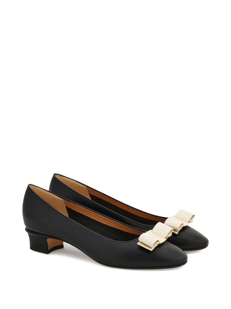 vara leather pumps by Selfnex