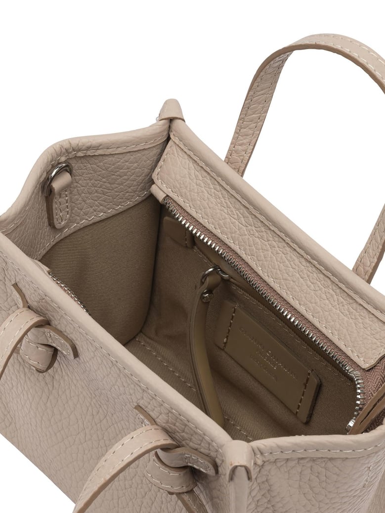 handbags by Selfnex