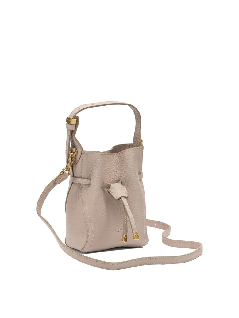 handbags by Selfnex