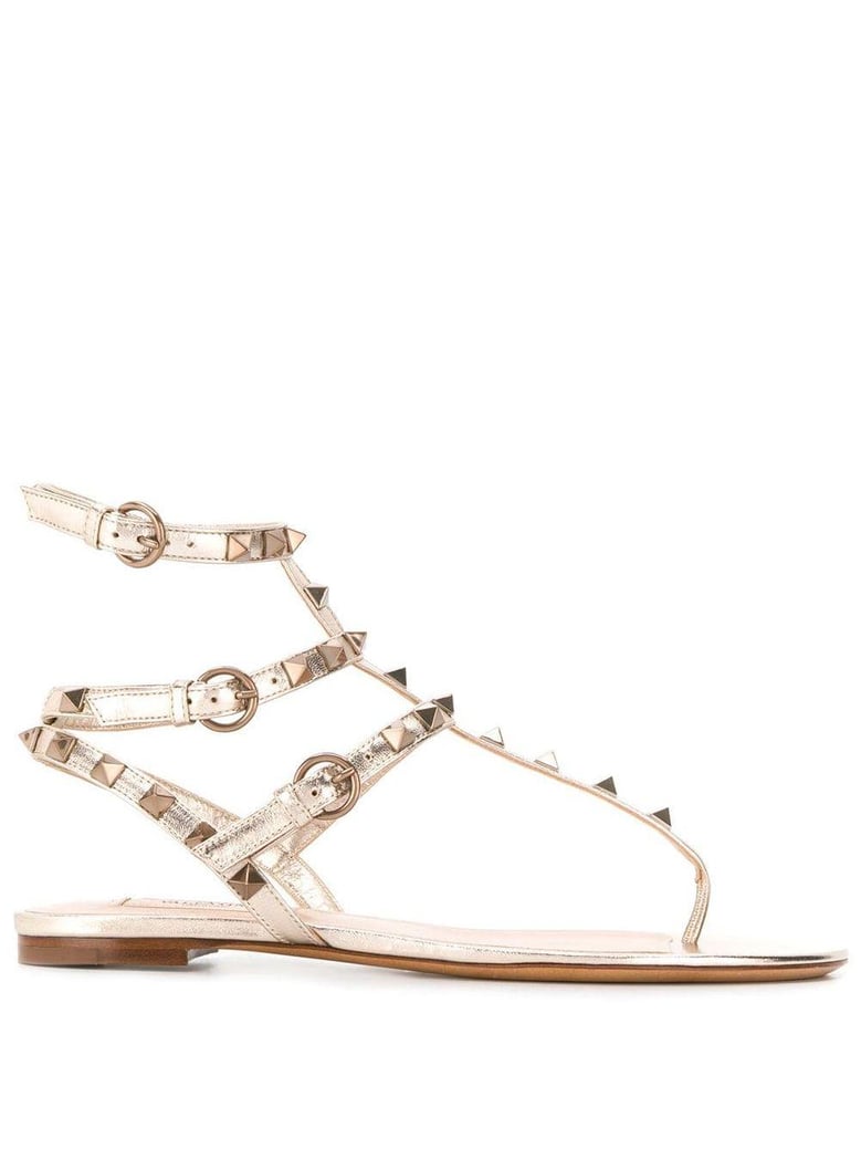 rockstud leather thongs by Selfnex