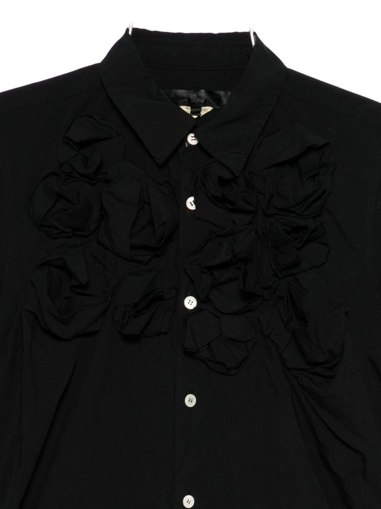 black floral appliqué long sleeves buttoned cuffs shirt by Selfnex